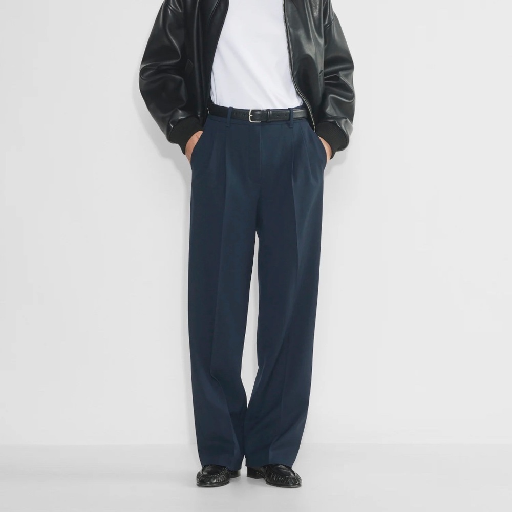 Aritzia Navy Effortless Pants